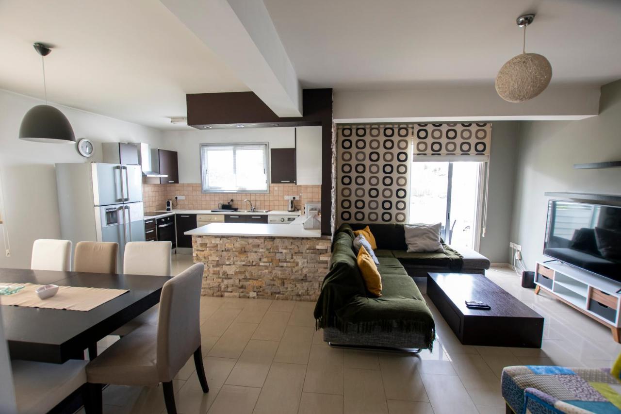 Glabur Stays - The Executive 2 Bdr - Nicosia City, Free Parking & Wifi, Welcomes You!!! Exterior photo
